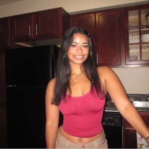 Meet your Posher, Kaylie